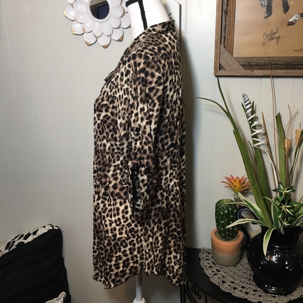 Style & Co cheetah print button front blouse - Picture 5 of 7